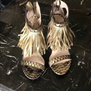 Bebe Python Print Fringe Sandals Size 7 Brand New